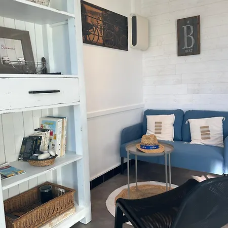 Maison 50m Des Plages 2 4 Pers Avec Piscine Chauffee Privee Tatil Evi Angoulins-sur-Mer