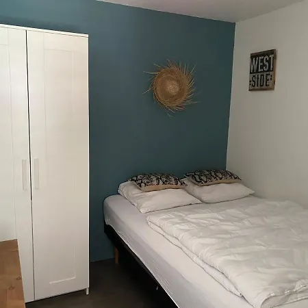 Tatil Evi Maison 50m Des Plages 2 4 Pers Avec Piscine Chauffee Privee Angoulins-sur-Mer